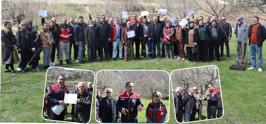 Çiftçilere Yönelik Meyve Ağaçlarında Budama Eğitimi Düzenlendi